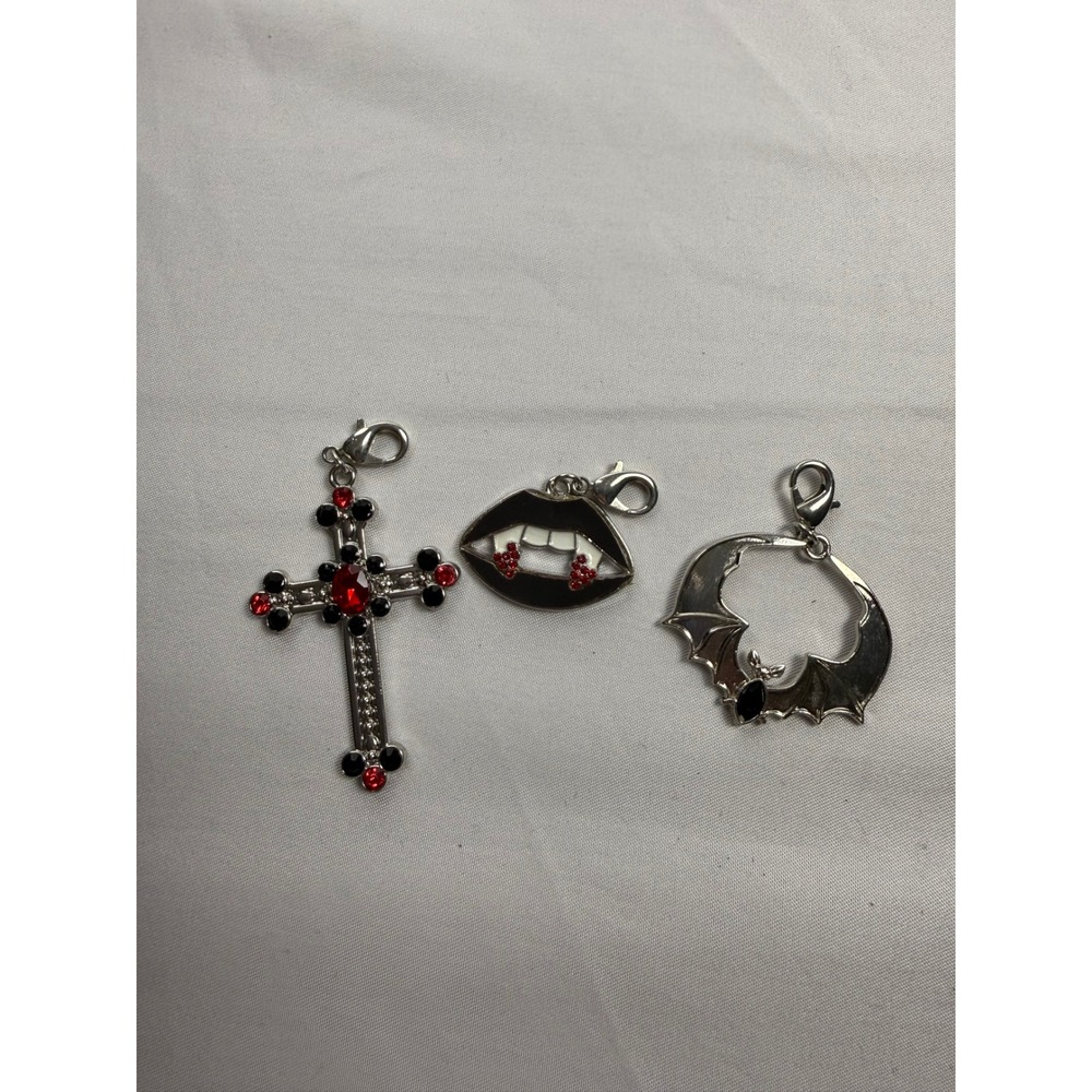Gothic Halloween Vampire Bat Cross Charm Lot Red Black Rhinestone